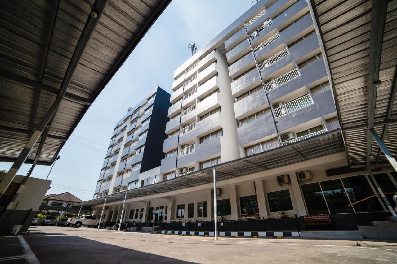 Oyo 602 L'Hotel 曼谷 外观 照片